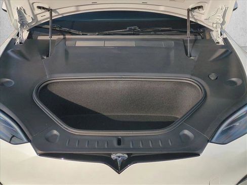 Used 2024 Tesla Model S Plaid image 22