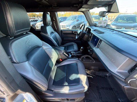 Used 2024 Ford Bronco Outer Banks w/ Sasquatch Package AWD/4WD image 22