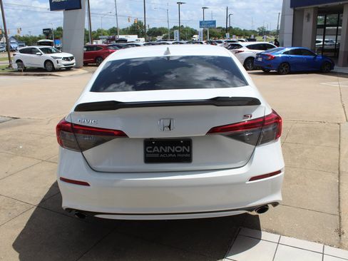 Used 2024 Honda Civic Si image 6