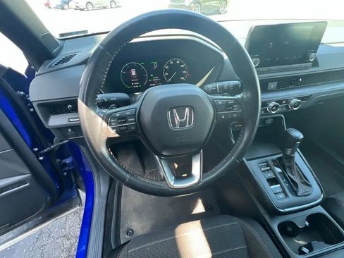 Used 2023 Honda CR-V Sport image 17