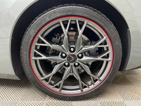 Used 2024 Chevrolet Corvette Stingray Preferred Cpe w/ Z51 Performance Package RWD image 30