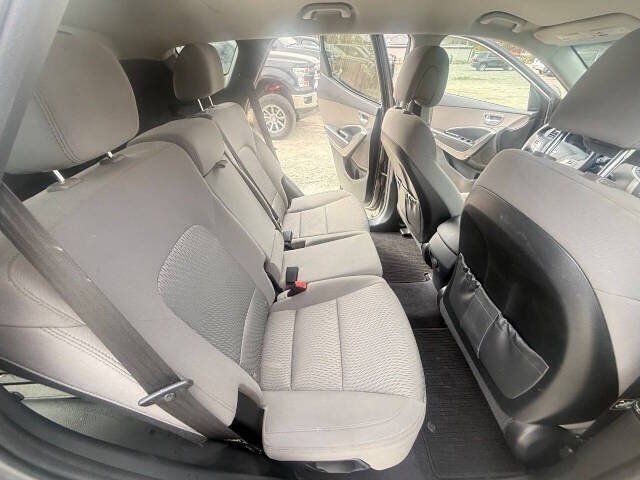 Used 2018 Hyundai Santa Fe Sport w/ Cargo Package FWD image 24