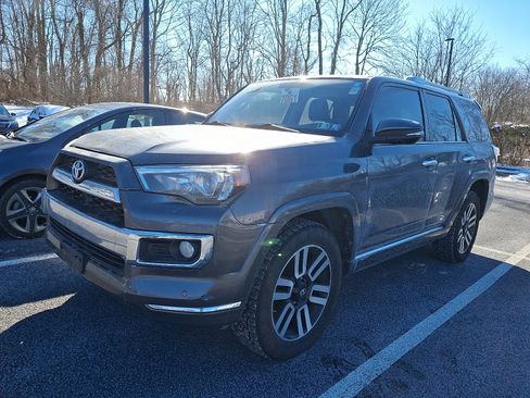 Used 2016 Toyota 4Runner Limited image 2
