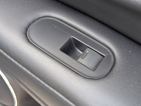 Used 2020 Honda HR-V EX-L image 34