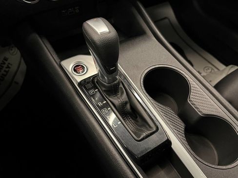 Used 2019 Nissan Altima 2.5 S image 16