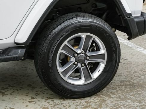 Used 2021 Jeep Wrangler Unlimited Sahara w/ Uconnect 4C Nav & Sound Group AWD/4WD image 56
