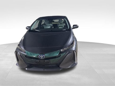 Used 2019 Toyota Prius Prime Premium image 9