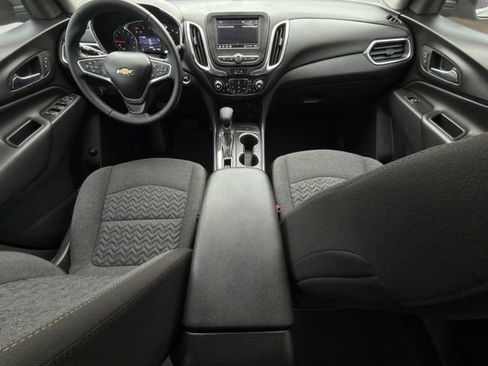 Used 2023 Chevrolet Equinox LT image 10