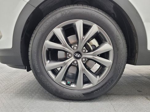 Used 2018 Hyundai Santa Fe Sport FWD image 31