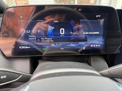 New 2026 Chevrolet Equinox EV LT w/ Convenience Package II image 24