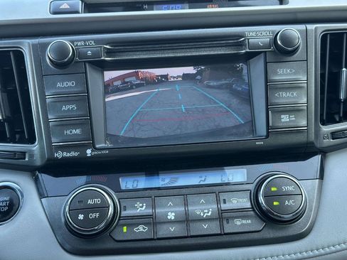 Used 2014 Toyota RAV4 Limited AWD/4WD image 29