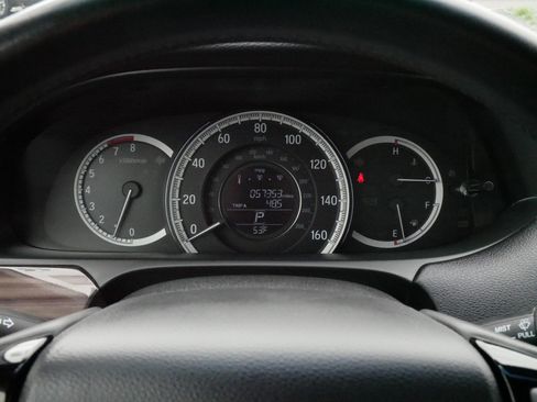 Used 2017 Honda Accord EX-L image 21