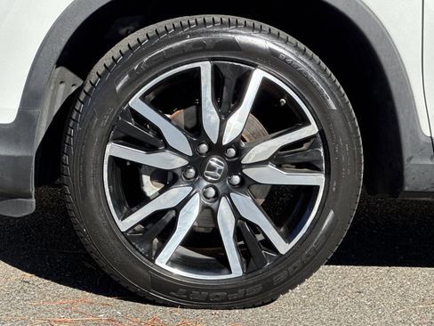 Used 2021 Honda Pilot Touring image 25