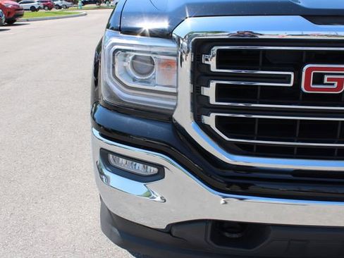 Used 2018 GMC Sierra 1500 SLE w/ SLE Value Package image 39