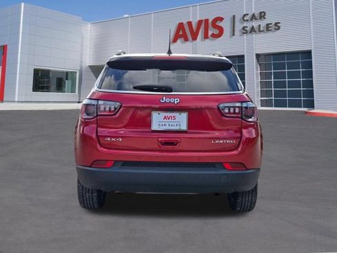 Used 2025 Jeep Compass Limited AWD/4WD image 9