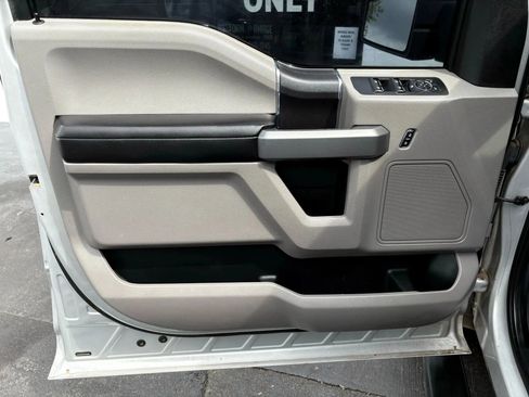 Used 2018 Ford F150 XLT image 10