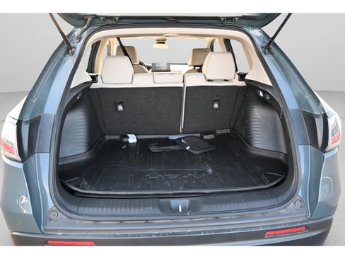 Used 2025 Honda HR-V LX image 11