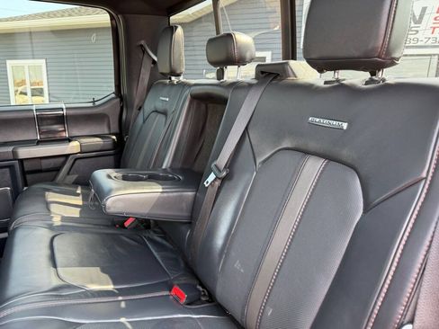 Used 2022 Ford F450 Platinum w/ FX4 Off-Road Package AWD/4WD image 41