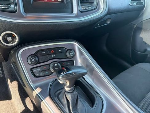 Used 2016 Dodge Challenger SXT RWD image 16