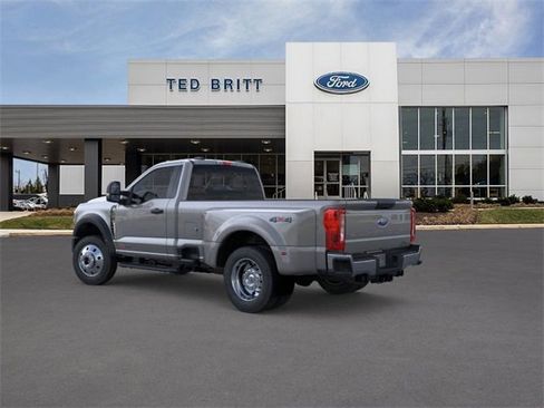New 2026 Ford F450 XL w/ XL Chrome Package image 5