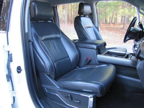 Used 2023 Ford F250 Lariat w/ Lariat Ultimate Package image 24