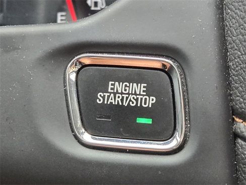 Used 2023 GMC Acadia AT4 w/ Technology Package image 21