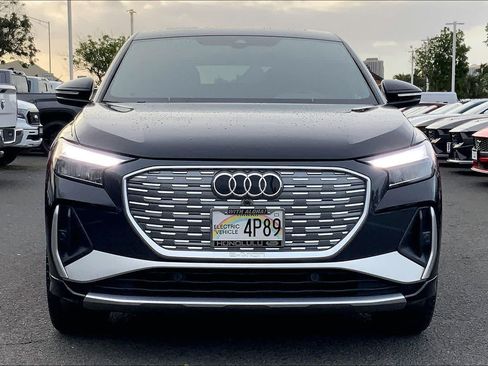Used 2024 Audi Q4 e-tron Premium AWD/4WD image 6