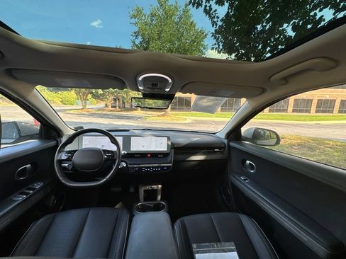 Used 2024 Hyundai Ioniq 5 Limited AWD/4WD image 27