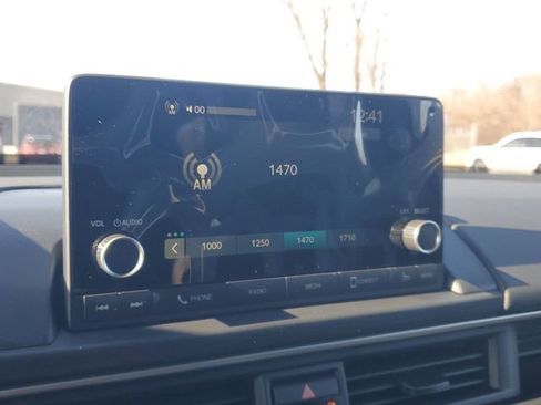 New 2025 Honda Pilot Sport image 22