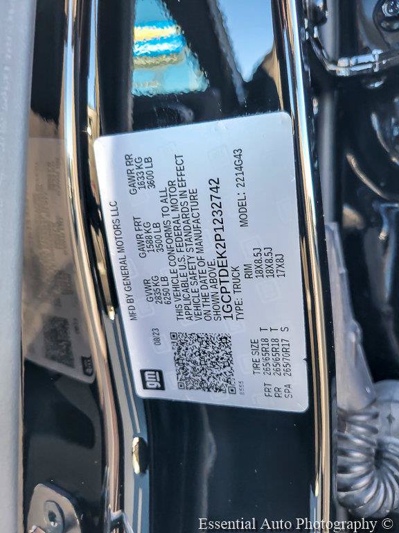 Certified 2023 Chevrolet Colorado Z71 w/ Advanced Trailering Package AWD/4WD image 30