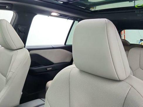 Used 2025 Lexus TX 350 AWD w/ Technology Package image 37