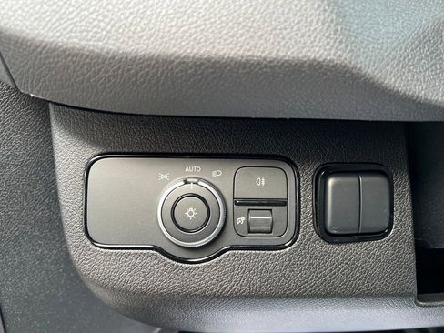 Used 2024 Mercedes-Benz Sprinter 144 Cargo image 29