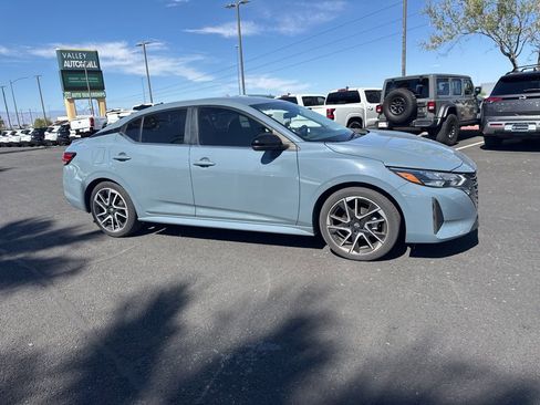 Used 2024 Nissan Sentra SR image 6