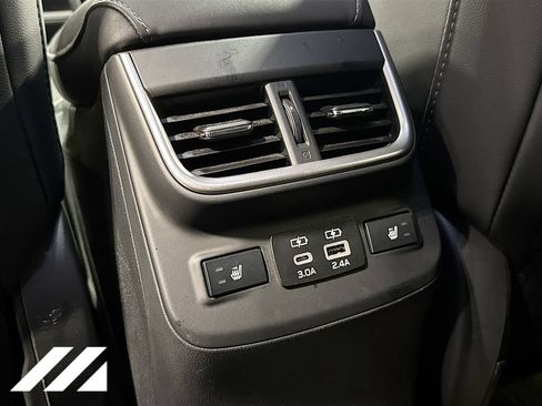 Certified 2025 Subaru Outback Limited AWD/4WD image 28