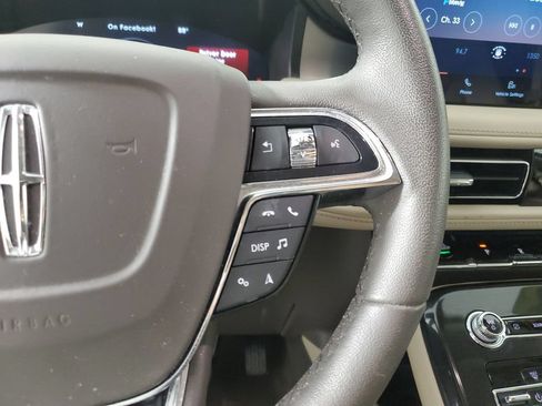 Certified 2023 Lincoln Nautilus AWD image 25
