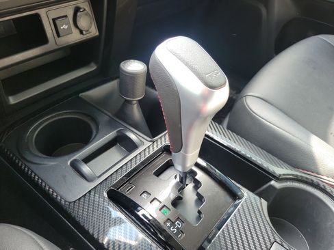 Used 2022 Toyota 4Runner TRD Off-Road Premium image 28