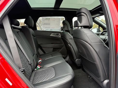 New 2026 Kia Sportage X-Line w/ X-Line Premium Package AWD/4WD image 5