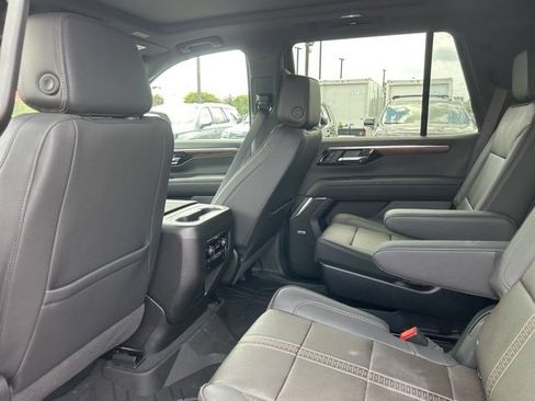 New 2026 Chevrolet Tahoe High Country w/ Sun And Tow Package AWD/4WD image 29