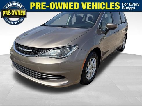 Used 2018 Chrysler Pacifica LX FWD image 1