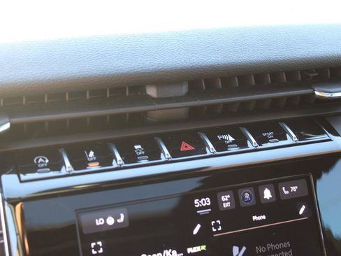 Used 2023 Jeep Grand Cherokee Altitude image 22