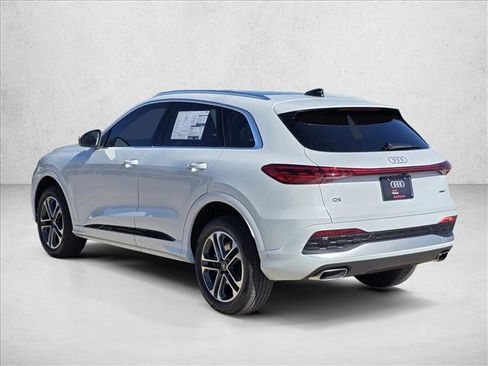 New 2025 Audi Q5 Premium image 6