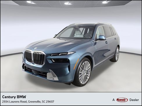 Used 2026 BMW X7 xDrive40i w/ Premium Package image 1