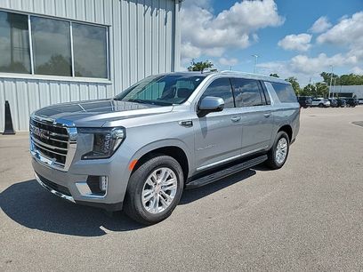 Used 2023 GMC Yukon XL SLT w/ SLT Luxury Package