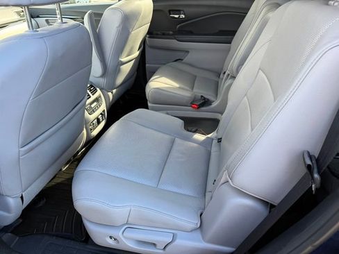 Used 2017 Honda Pilot Elite image 26