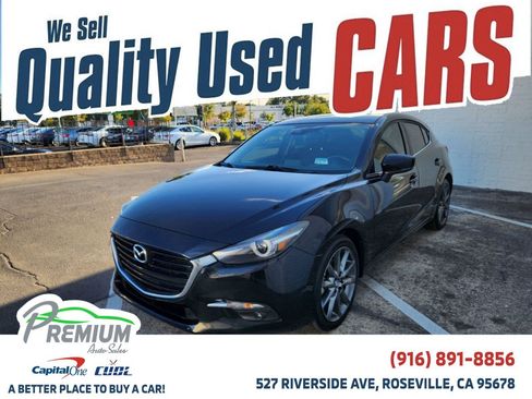 Used 2018 MAZDA MAZDA3 Grand Touring FWD image 1