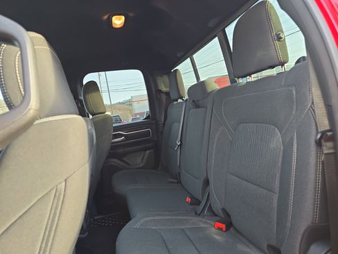 Used 2021 RAM 1500 Big Horn image 15