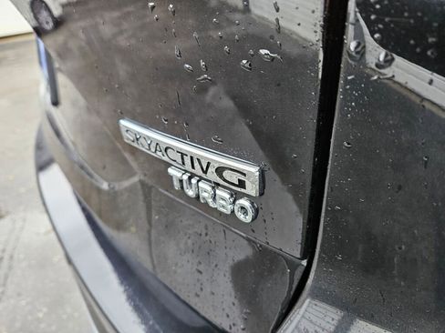 New 2025 MAZDA CX-5 Signature image 11