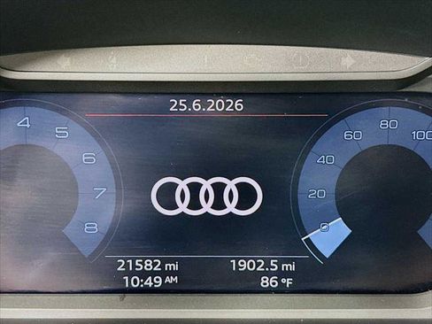 Certified 2023 Audi Q3 2.0T Premium w/ Convenience Package AWD/4WD image 12