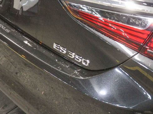 Certified 2025 Lexus ES 350 w/ Premium Package FWD image 11
