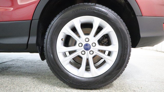 Used 2017 Ford Escape SE w/ Equipment Group 201A FWD image 20